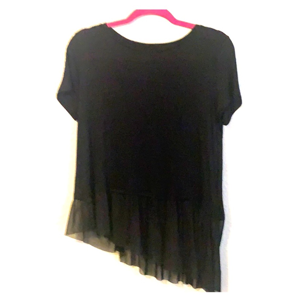 Black tee